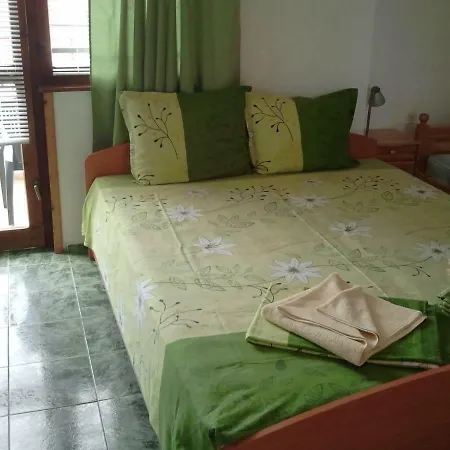 Riviera 2* Czernomorec