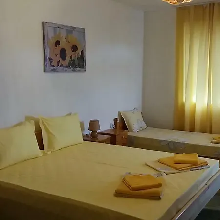 Riviera 2*